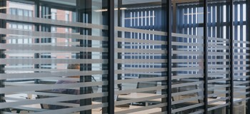 JAY隔間台中無框玻璃隔間施工